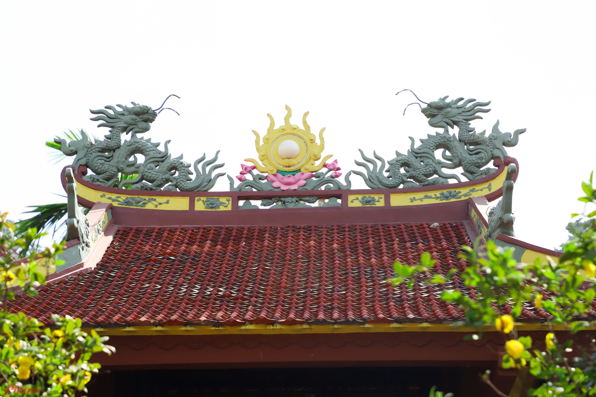 Công trình được xây dựng với tỷ lệ 1-1 so với ngôi chùa Hà Nội. Mặc dù hoàn vật liệu toàn bằng bê tông cốt thép nhưng cấu trúc và chi tiết trang trí vẫn rất tinh tế như nguyên bản.