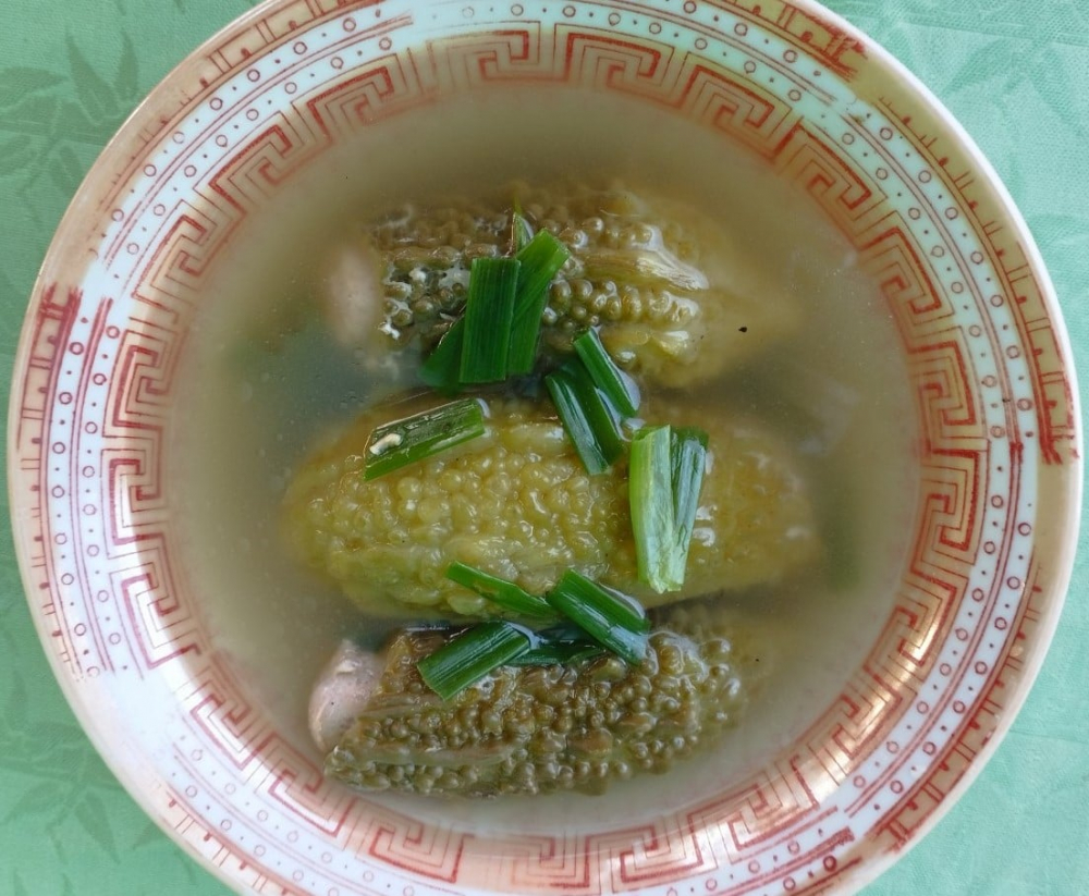 Canh khổ qua dồn thịt