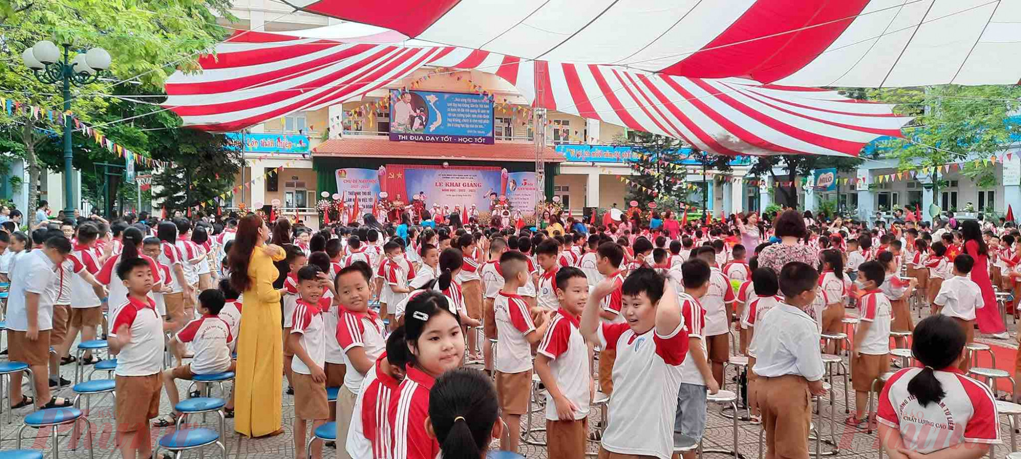 Học sinh Trường tiểu học Nam Từ Liêm (Hà Nội) trong lễ khai giảng năm học 2022 - 2023. Ảnh minh họa