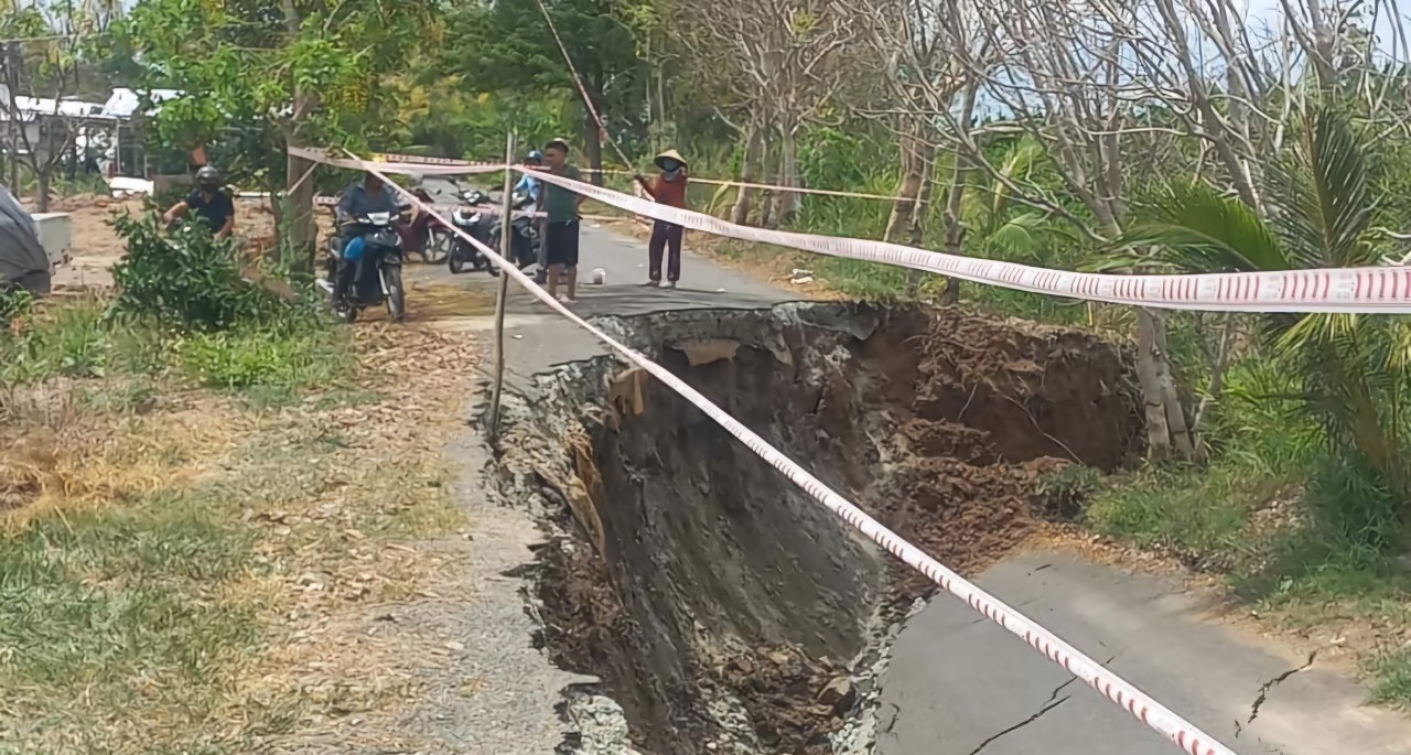 Tình trạng sạt lở, sụt lún ở huyện U Minh Thượng nghiêm trọng, gây thiệt hại lớn