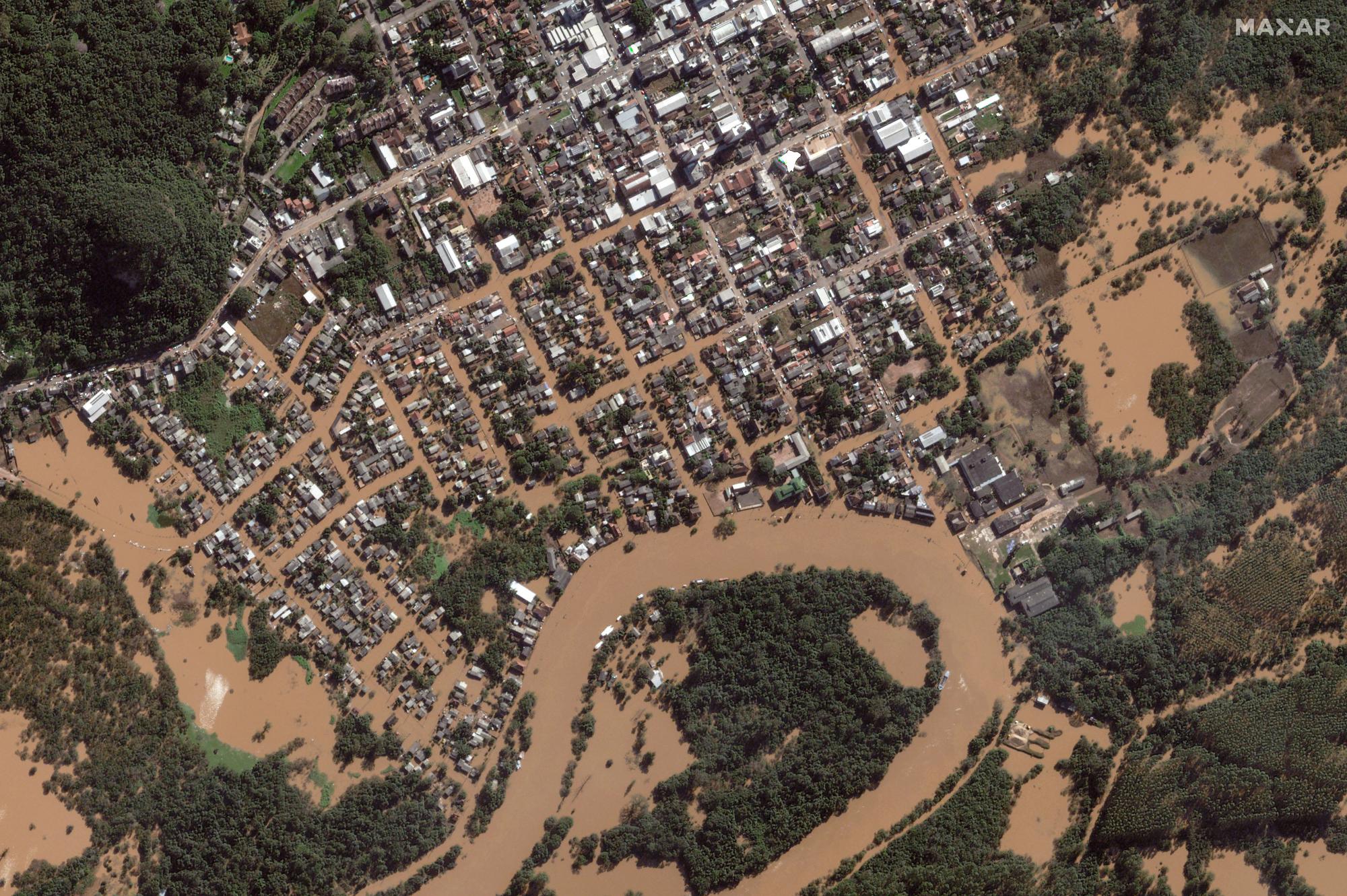 Một khu phố bên sông Cai ở Montenegro, Rio Grande do Sul. 