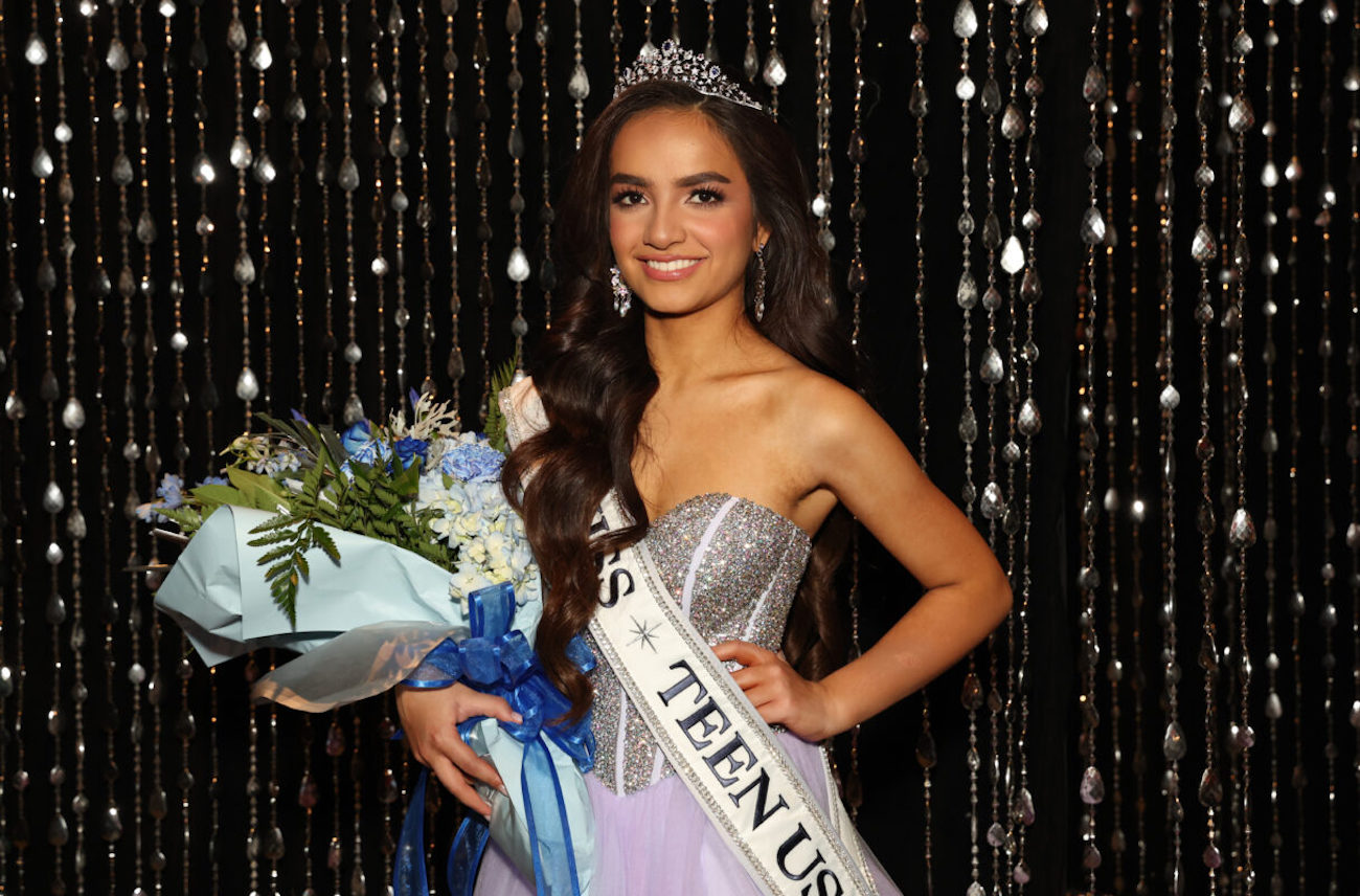 Hoa hậu Thiếu niên Mỹ 2023 UmaSofia Srivastava từ bỏ danh hiệu
