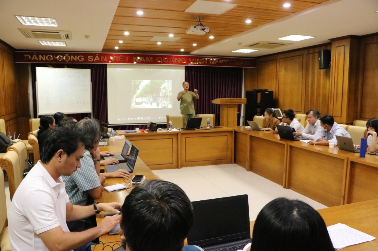 Một khóa học Biên tập ảnh được tổ chức tại Văn phòng đại diện Hội Nhà báo Việt Nam tại TPHCM