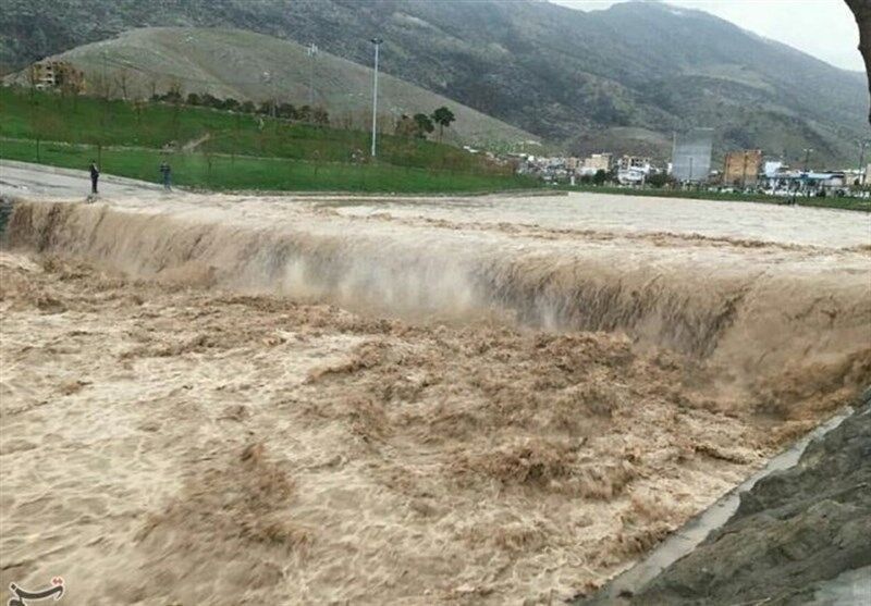 Lũ quét tấn công khu vực đông bắc Iran - Ảnh: IRNA