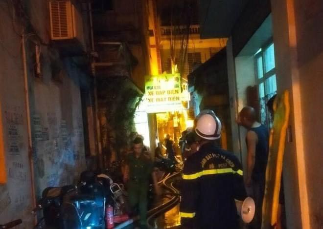Cháy nhà trọ 5 tầng ở Hà Nội khiến nhiều người thương vong