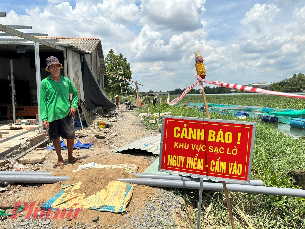 Tại khu vực sạt lở, ngành chức năng đã cho căng dây, lắp biển cảnh báo nguy hiểm 