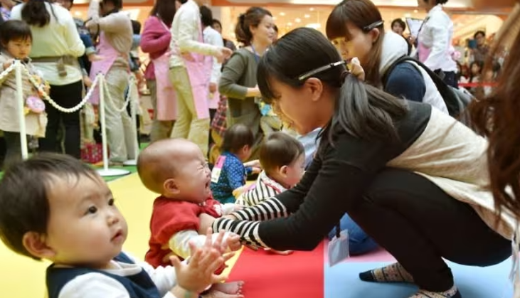 Tỉ lệ sinh ở Nhật Bản đang thấp nghiêm trọng