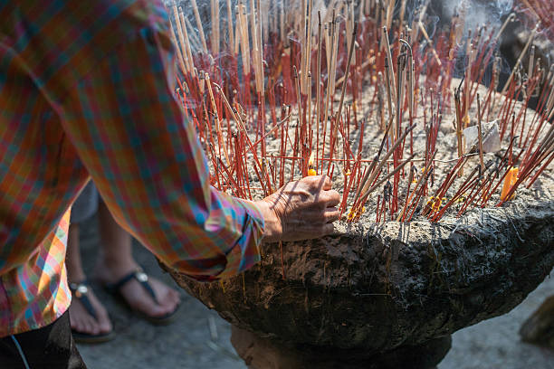 Hạn chế rác thải ra môi trường cũng là lối nghĩ nhân văn từ một cái chết tối giản (ảnh minh hoạ)ạ)