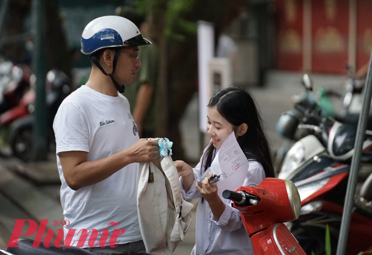 Đây là kỳ thi quan trọng nhất trong những năm học phổ thông của học sinh nên kỳ thi được mọi người đặc biệt quan tâm.