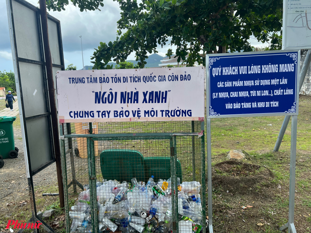 Nhiều di tích, điểm tham quan tại Côn Đảo cũng đang hướng đến hoạt động thực hành xanh, bảo vệ môi trường bằng việc không sử dụng nhựa một lần, túi nilong,... trong khu vực di tích. (Trong ảnh: Khu vực 