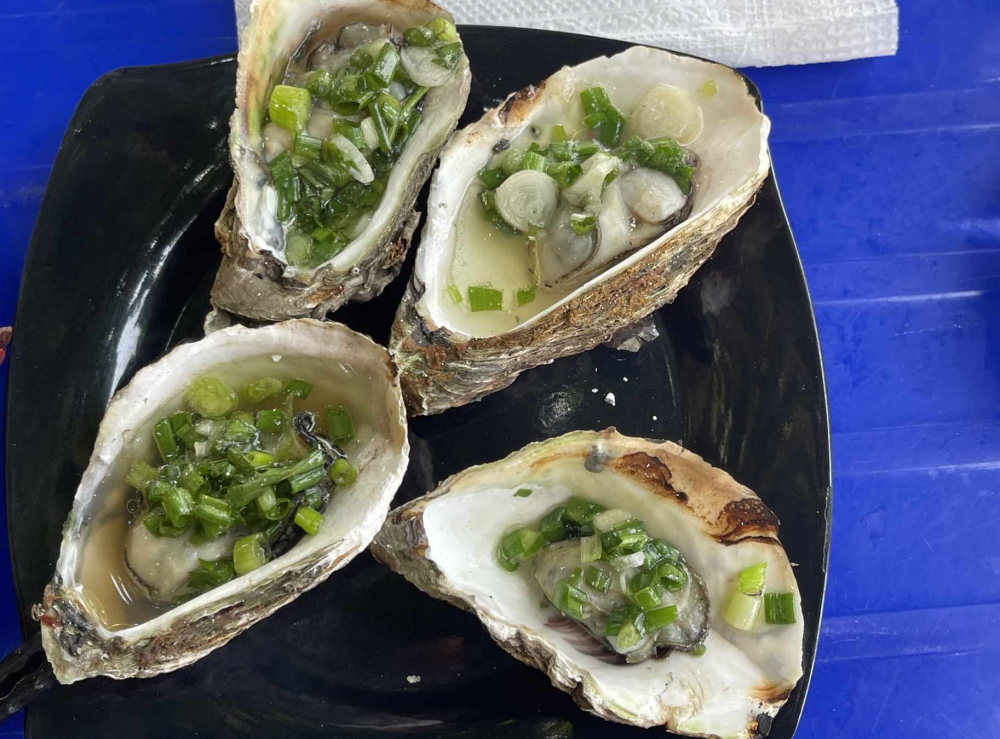 Hải sản trên đảo Nhơn Châu không phong phú do ít khách du lịch nhưng giá khá rẻ. Do ít người tới đảo nên du khách thường đặt trước để quán ăn trên đảo chuẩn bị sẵn.