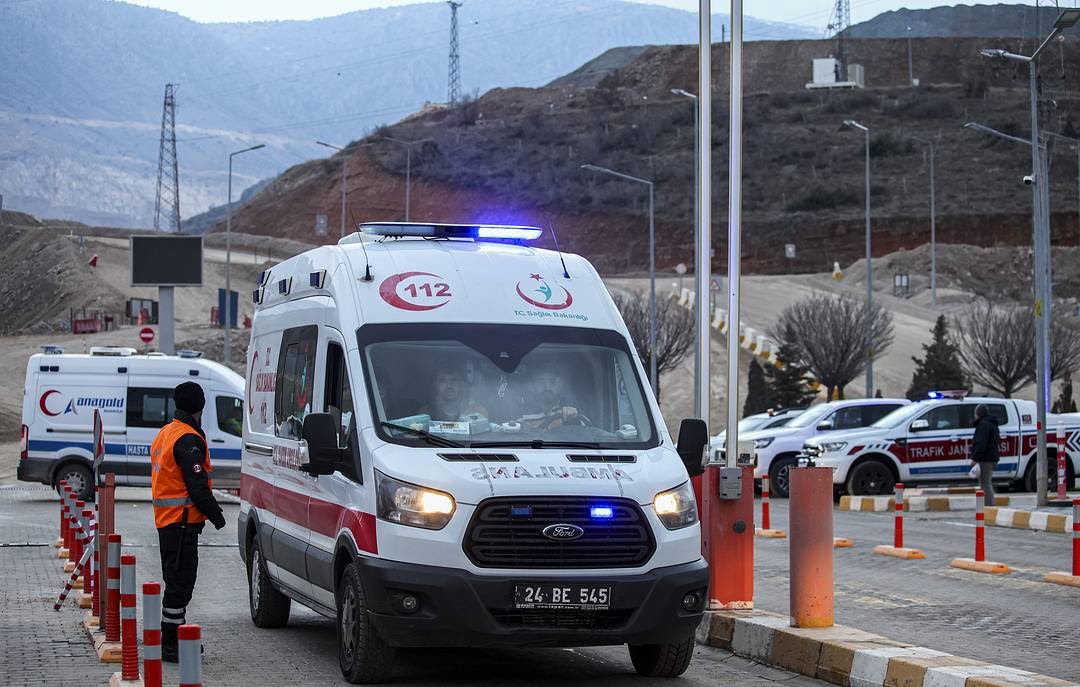 Những người bị thương đã nhanh chóng được đưa đến bệnh viện - Ảnh: Internet