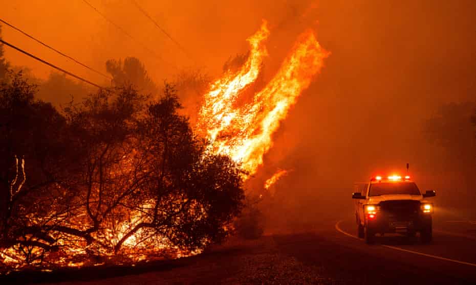 Cháy rừng hoành hành dữ dội tại California - Ảnh: Guardian.