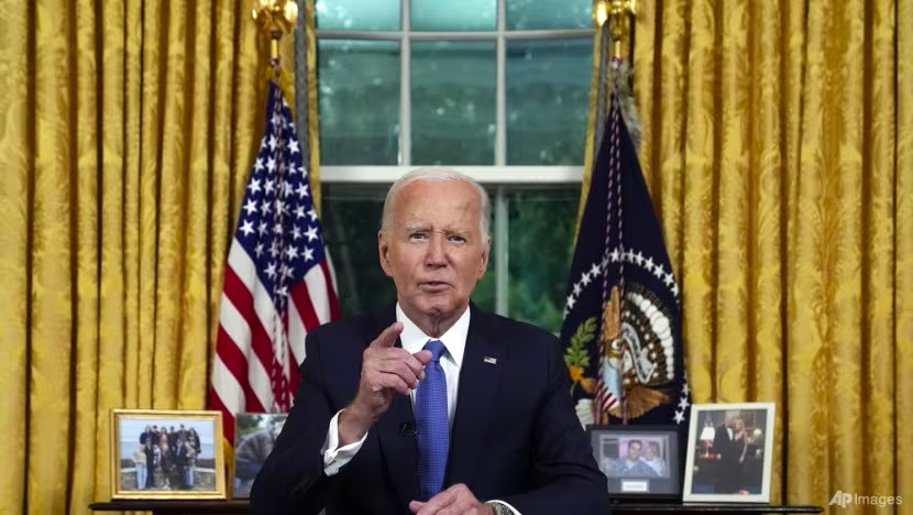 Tổng thống Joe Biden phát biểu trước toàn quốc từ Phòng Bầu dục của Nhà Trắng ở Washington, ngày 24 tháng 7 năm 2024