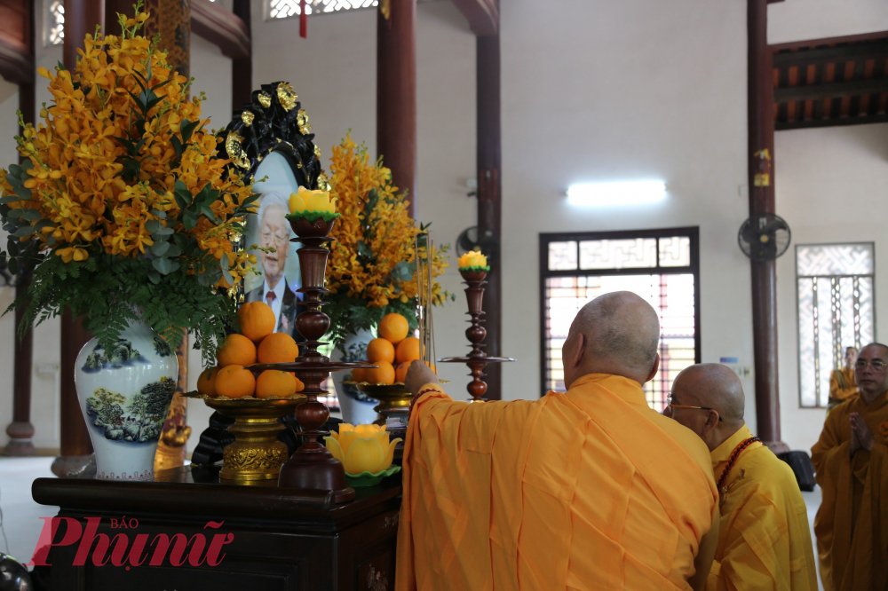 Hoà thượng kêu gọi toàn thể Tăng ni, Phật tử tỉnh Thừa Thiên Huế nói riêng, cả nước nói chung, biến đau thương thành sự tích cực, đóng góp phục vụ Tổ quốc theo tinh thần đạo pháp, dân tộc và chủ nghĩa xã hội; đồng thời nhất tâm cầu nguyện cố Tổng bí thư Nguyễn Phú Trọng trở về vân lộ xa xôi được an nhiên tự tại, luôn luôn phù hộ cho đất nước Việt Nam quang vinh, vạn dân được hưng thái.