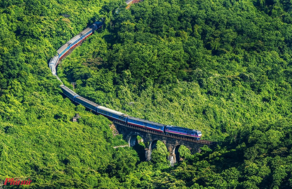 Chuyến tàu “Kết nối di sản miền Trung” thu hút 