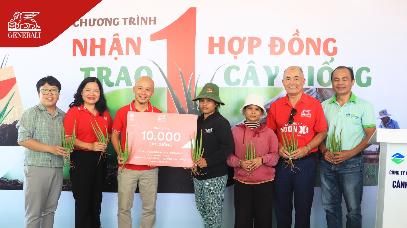 10.000 cây giống đã được Generali Việt Nam cùng chương trình phi lợi nhuận TreeBank trao tặng cho bà con đồng bào Raglai, Ninh Thuận - Ảnh: Generali Việt Nam