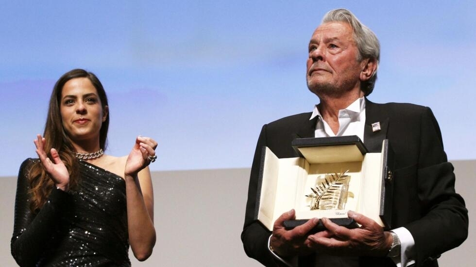 Alain Delon nhận giải thưởng tại Liên hoan phim Cannes 2019