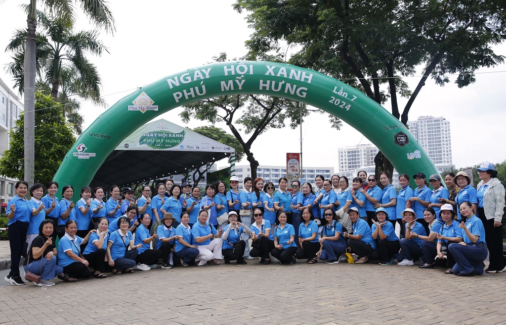 Ngày hội xanh là một sự kiện cộng đồng thường niên, do Công ty Phú Mỹ Hưng tổ chức nhằm hưởng ứng phong trào sống xanh, sống khỏe. Với nhiều hoạt động hướng đến môi trường, ngày hội đã nhận được sự quan tâm của đông đảo người dân quận 7 và các khu vực lân cận - Ảnh: PMH