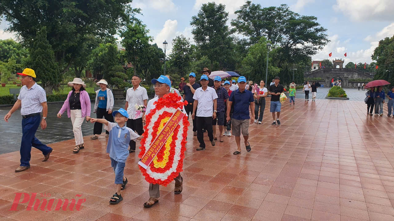 Không gian thiêng 81 ngày đêm bao hàm toàn bộ khu vực thị xã Quảng Trị và vùng lân cận, trong đó Thành cổ là hạt nhân, là điểm nhấn chính của không gian này. Thành cổ Quảng Trị trở thành một Công viên văn hoá tưởng niệm; là nơi khắc dấu những chiến công bất tử của quân và dân Quảng Trị anh hùng; là nơi giáo dục truyền thống yêu nước cho các thế hệ hôm nay và mai sau; đóng góp một phần không nhỏ vào sự phát triển kinh tế, xã hội, văn hóa của địa phương.