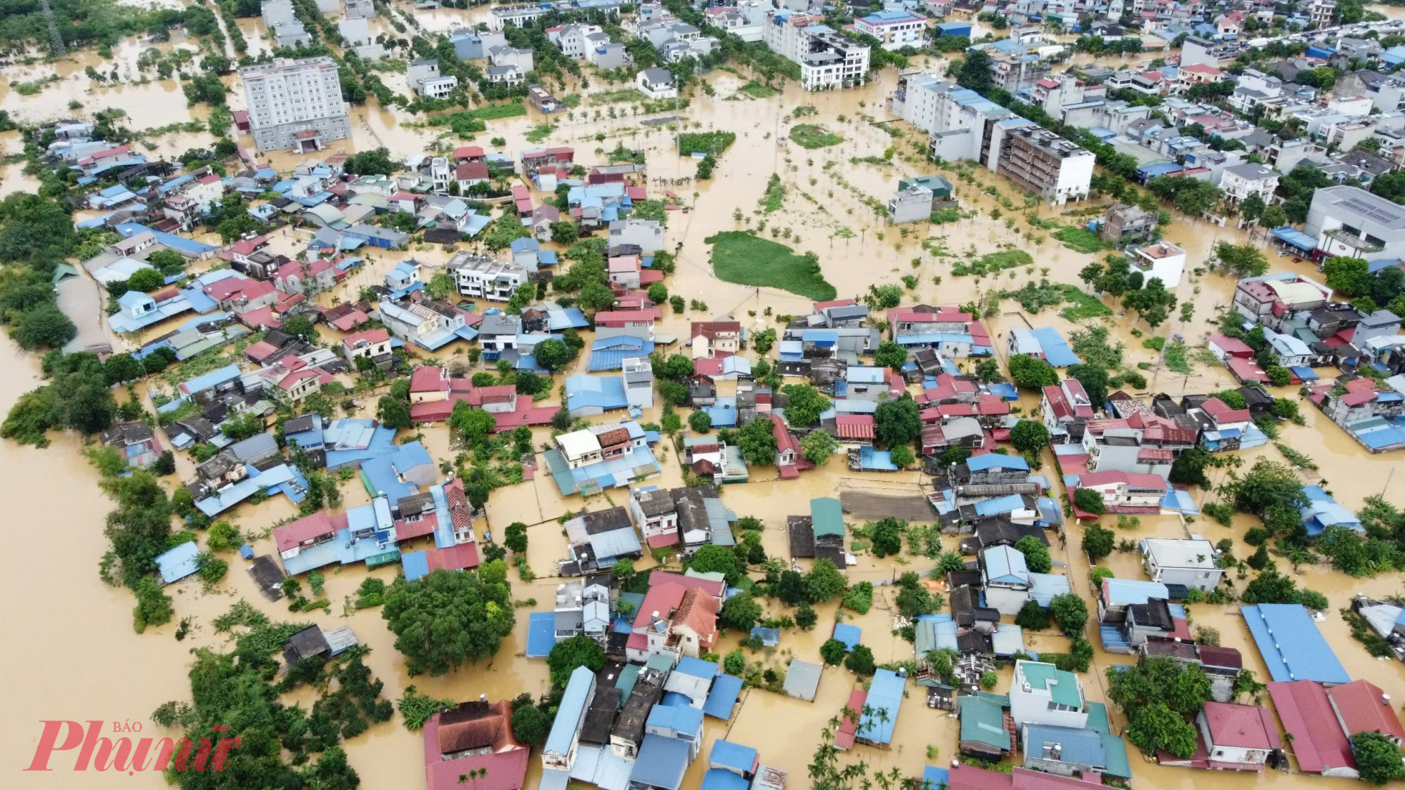 TP Thái Nguyên ngập lụt do nước lũ