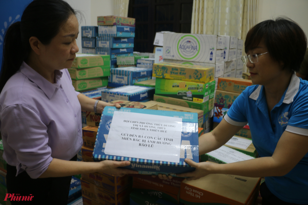 Qua những món quà ý nghĩa này, phụ nữ Thừa Thiên Huế mong muốn tinh thần “tương thân, tương ái” đó đã lan tỏa đến với đồng bào miền Bắc đang gặp khó khăn do bão lũ