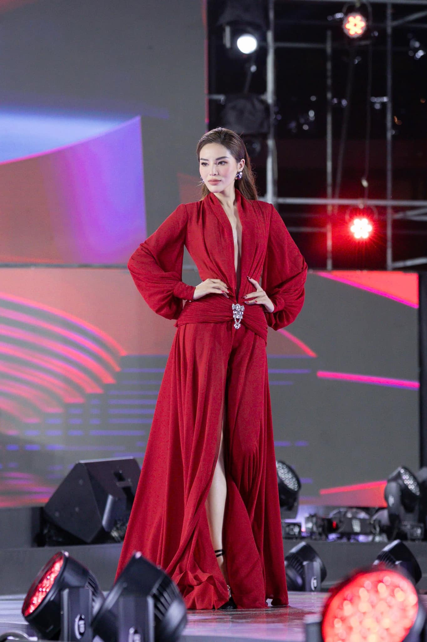 Với chiến thắng này, Kỳ Duyên sẽ dự thi Miss Universe 2024, diễn ra vào tháng 11 tới tại Mexico. Người đẹp được kỳ vọng có thể mang về kết quả tốt khi có thâm niên hoạt động trong làng giải trí, ê-kíp chuyên nghiệp và sự hậu thuẫn, giúp đỡ từ các nhà thiết kế. Tuy nhiên, ở sân chơi quốc tế, 