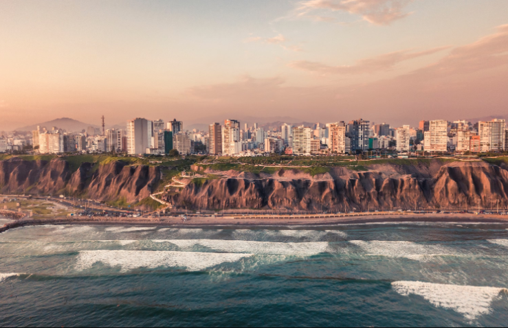 Khu phố ven biển Miraflores của Lima, Peru - Ảnh: Willian Justen de Vasconcellos on Unsplash