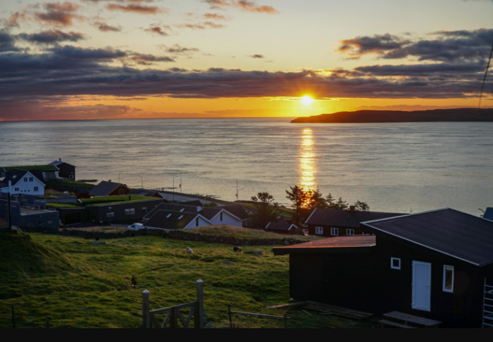 Hoàng hôn trên Tórshavn, Quần đảo Faroe