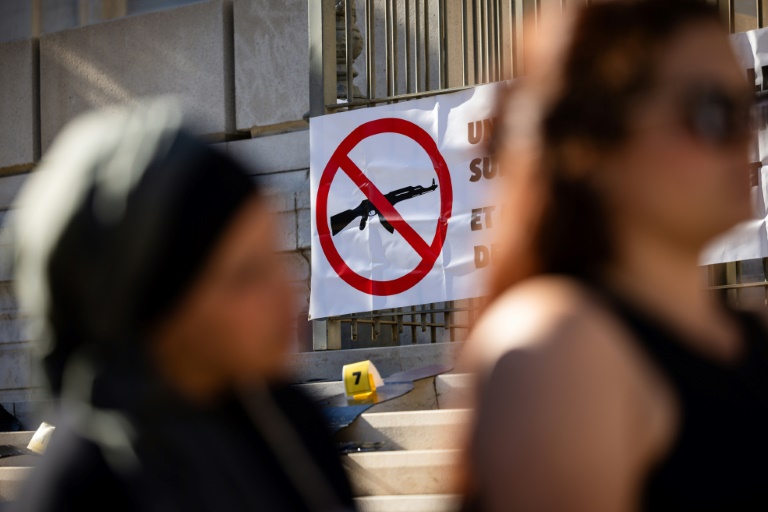 Marseille liên tục chứng kiến các vụ bạo lực liên quan đến ma túy - Ảnh: AFP