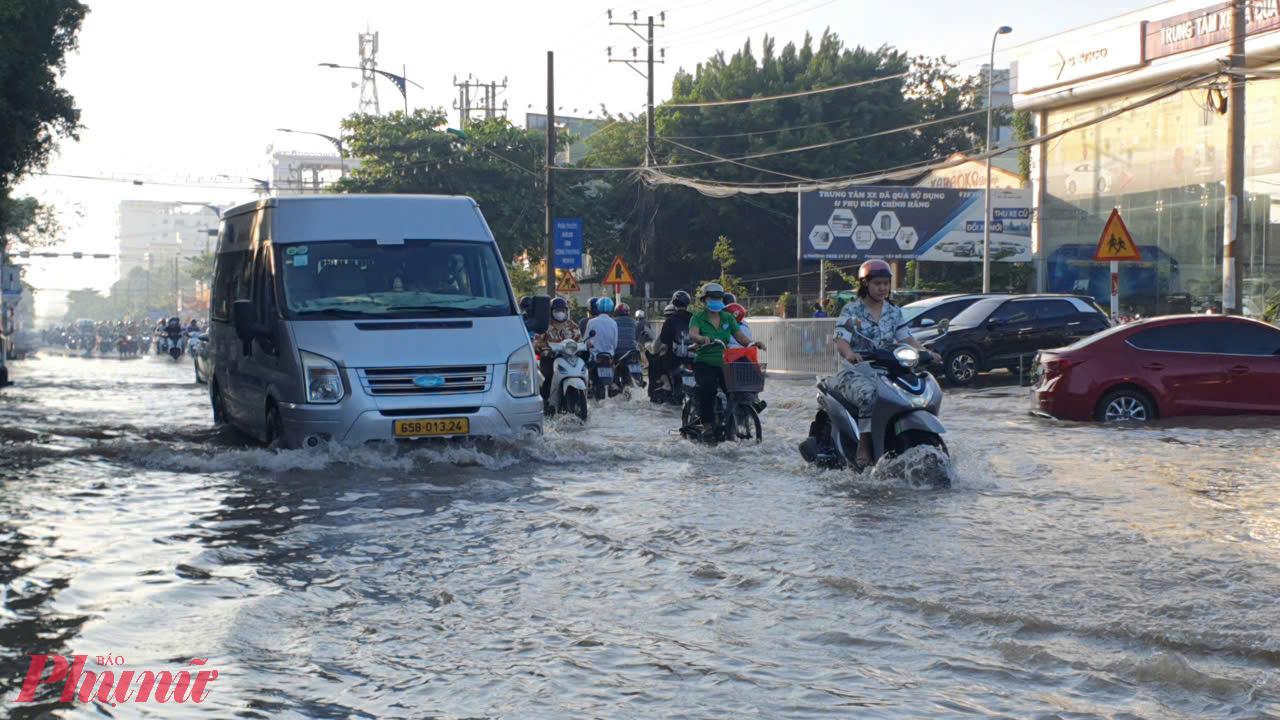 Đây là đợt triều cường có đỉnh triều cao vượt mức báo động 3 từ 0,18 – 0,28m.