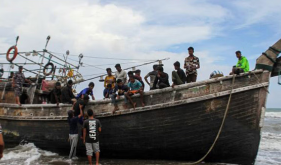 Tai nạn thuyền bè thường xuyên xảy ra ở Myanmar, một quốc gia có phương tiện giao thông thô sơ và các quy định về an toàn được thực thi yếu kém.