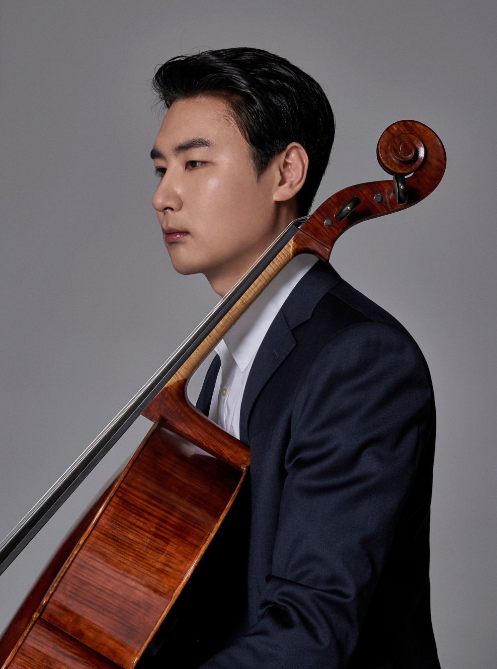 Nghệ sĩ cello Kang Ji Seong - Ảnh: HBSO.