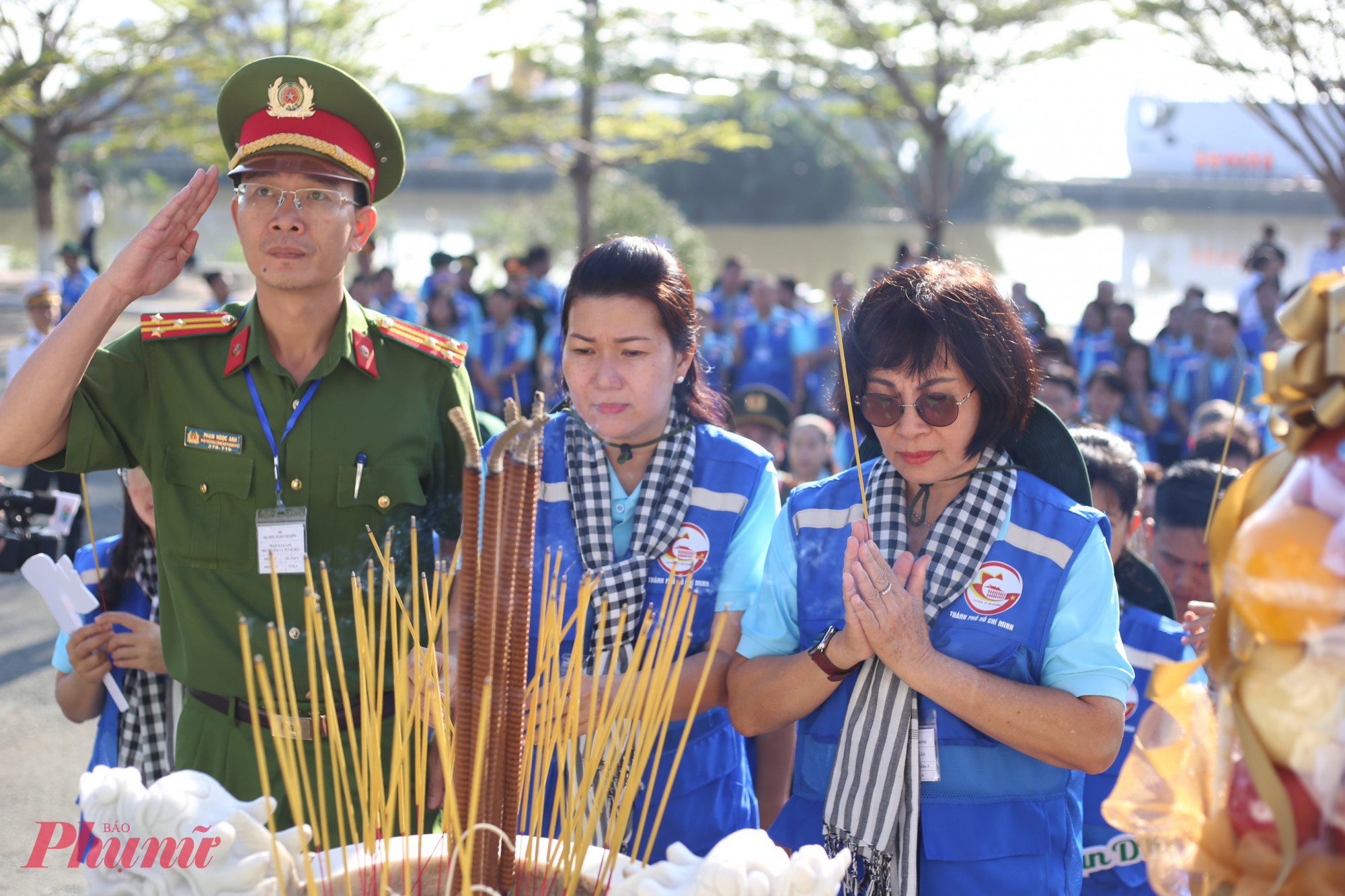 Đại biểu 