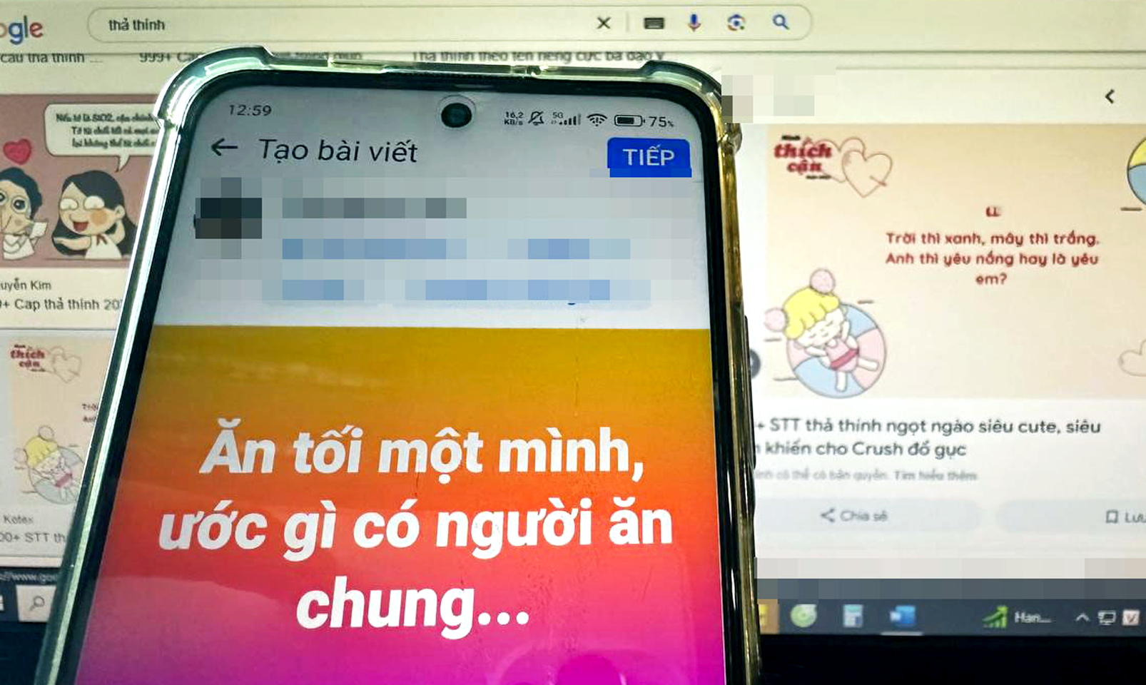 Dù đang có người yêu, một số bạn trẻ thể hiện trên mạng xã hội như mình đang độc thân - ẢNH: THÀNH VŨ