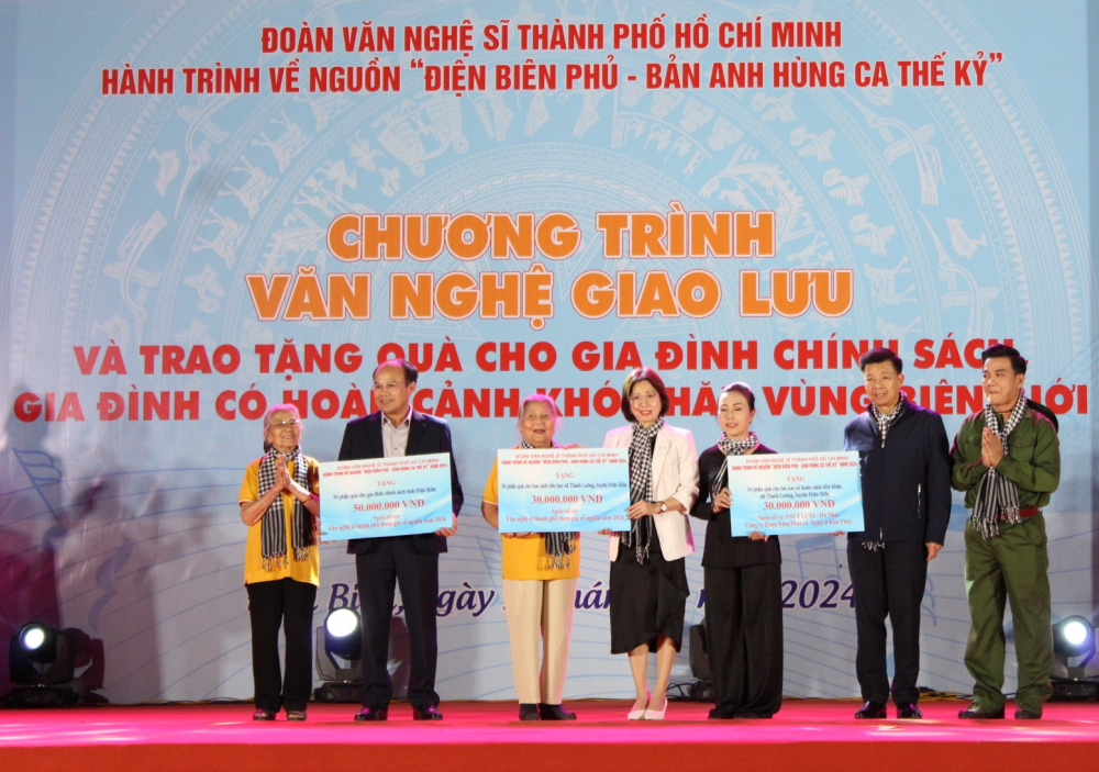 Các nghệ sĩ