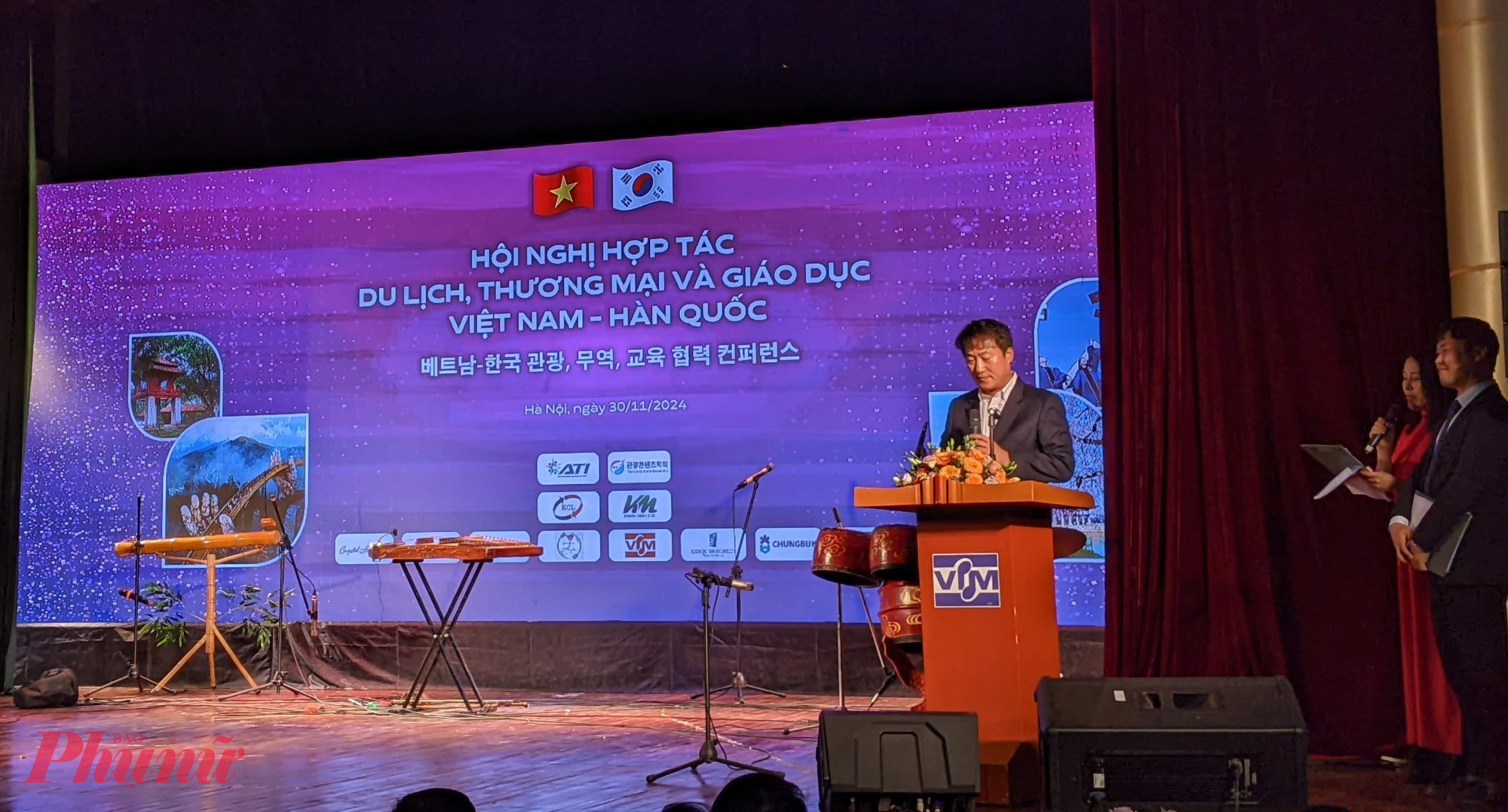 Đại diện Hiệp hội Quản trị Du lịch Hàn Quốc tại hội nghị