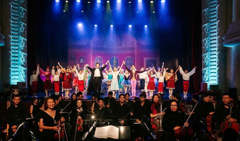 Ballet Kẹp hạt dẻ tái ngộ khán giả mỗi dịp giáng sinh - Ảnh: HBSO.