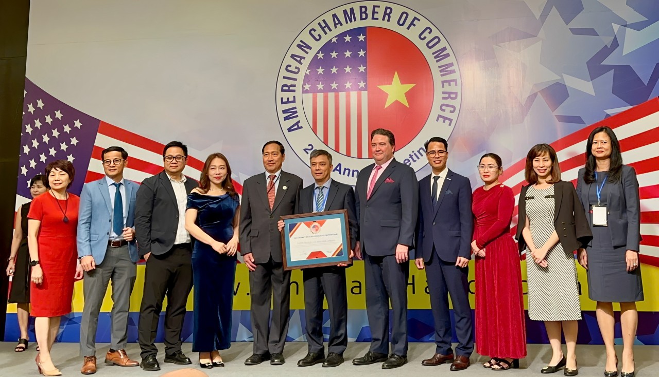 BIDV MetLife đạt giải thưởng AmCham CSR Award lần thứ 9 liên tiếp - Ảnh: Huyền Thu