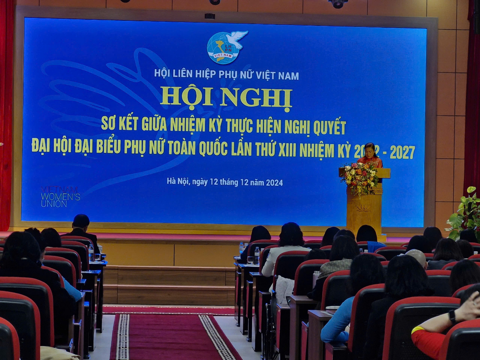 Hội nghị Sơ kết g