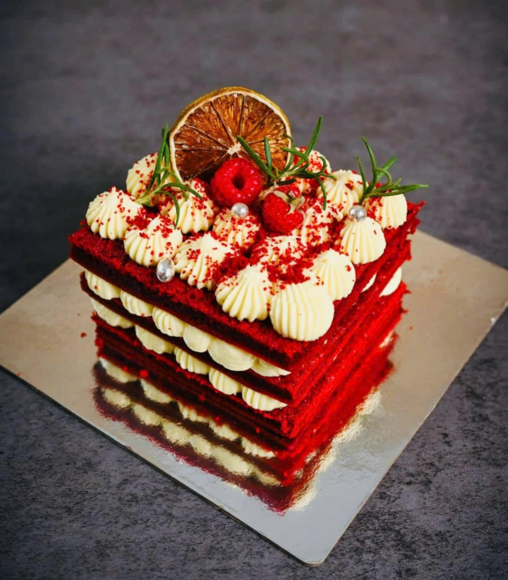 Dòng bánh cốt redvelt