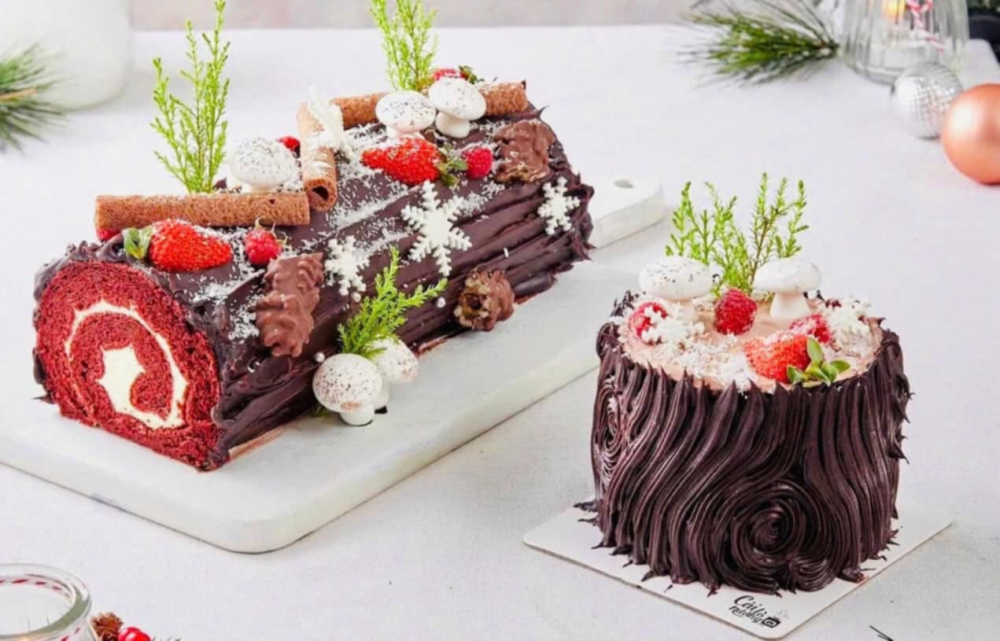 Bánh Buche Noel cốt redvelt- nhân kem phô mai