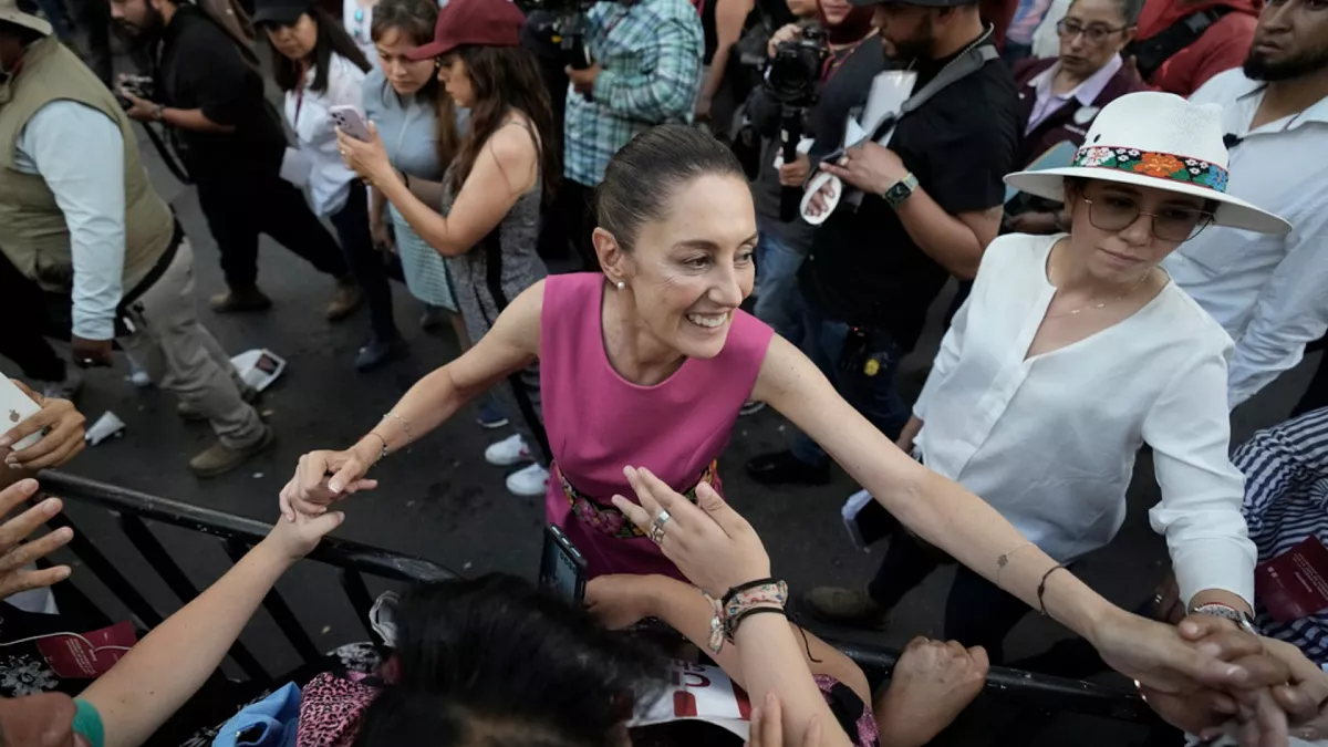 Nữ tổng thống Claudia Sheinbaum - Ảnh: Eduardo Verdugo/AP/Euro News