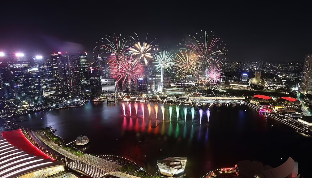 Pháo hoa thắp sáng bầu trời Singapore - Ảnh: Getty Image