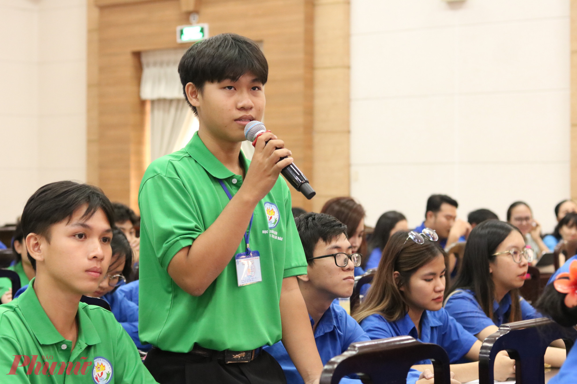 Anh Lê Hoàng Thanh Hải – Phó bí thư Đoàn Trường THPT Bình Hưng Hoà – đề xuất quận thí điểm mô hình “Khu phố thông minh”.