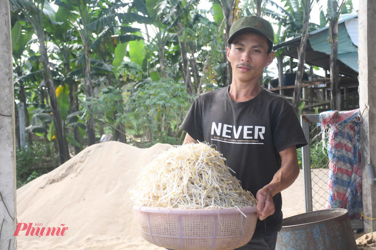 Làm giá bằng cát khá tốn công, tốn thời gian nên không thể cạnh tranh với cách làm giá không dùng cát. Do đó, nghề làm giá bằng cát dần mai một, hiện chỉ còn 3 hộ dân bám trụ với nghề làm giá truyền thống.