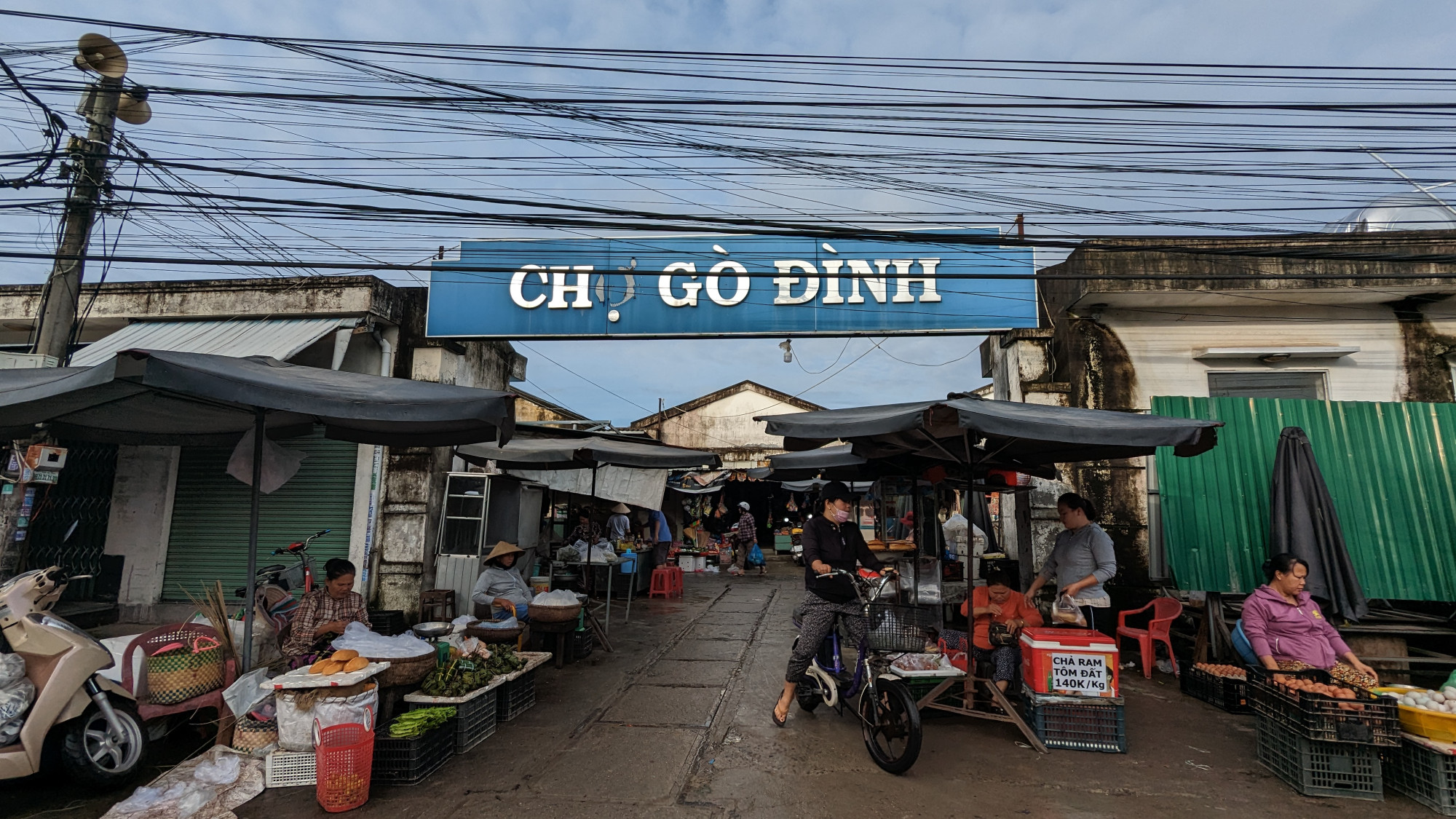 Chợ Gò Đình