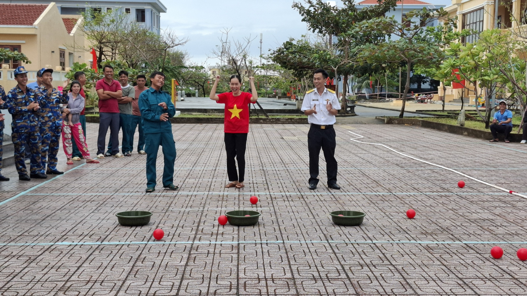 Quân và dân đảo Đá Tây A tổ chức các hoạt động vui xuân đón tết