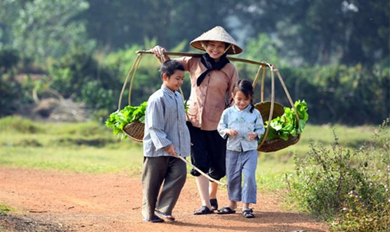 Nhớ mãi dáng bà cùng nụ cười đôn hậu (ảnh minh họa)