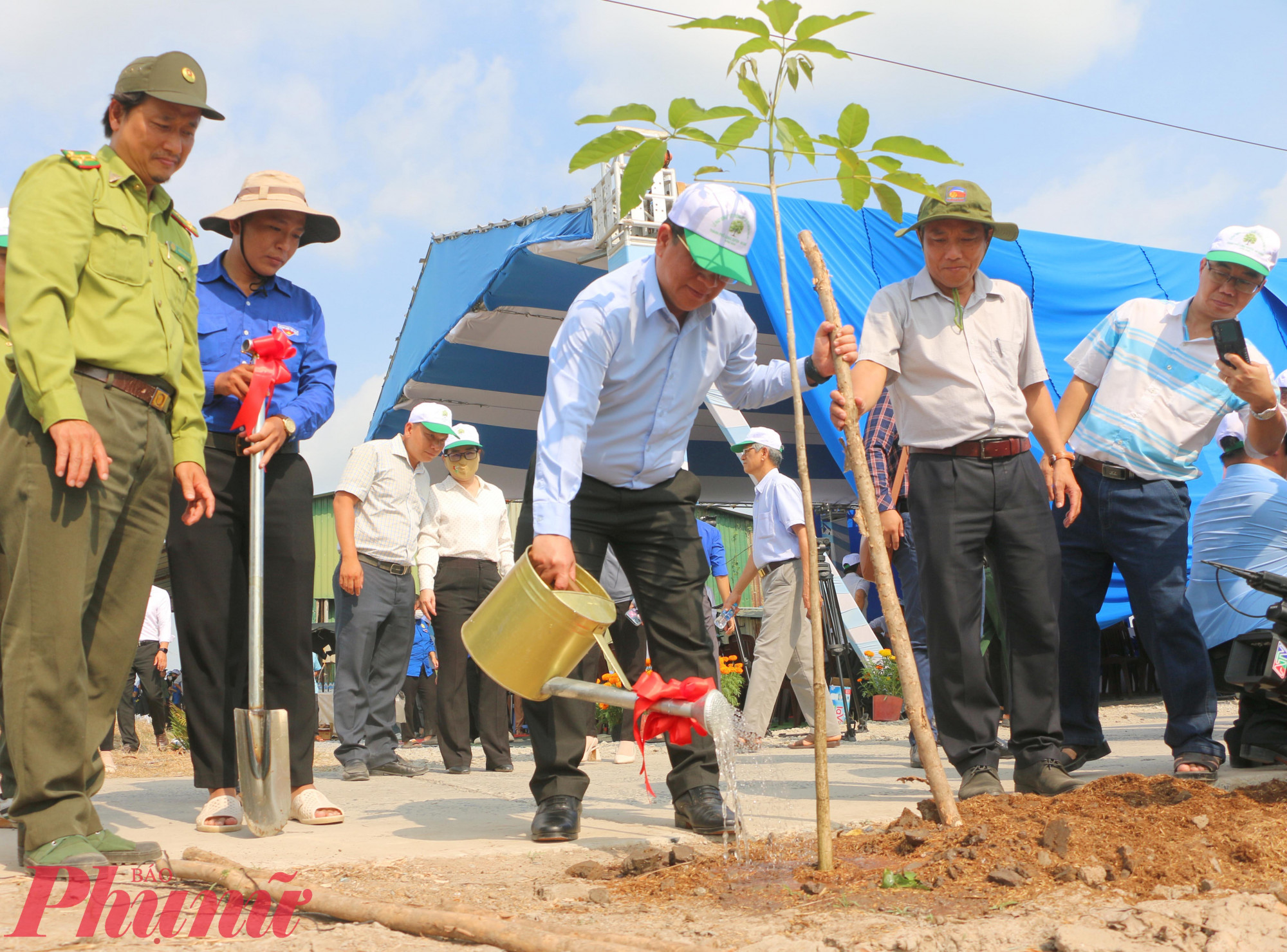 Năm 2025, tỉnh An Giang phấn đấu trồng khoảng 3,1 triệu cây xanh, Ảnh: Duy Anh